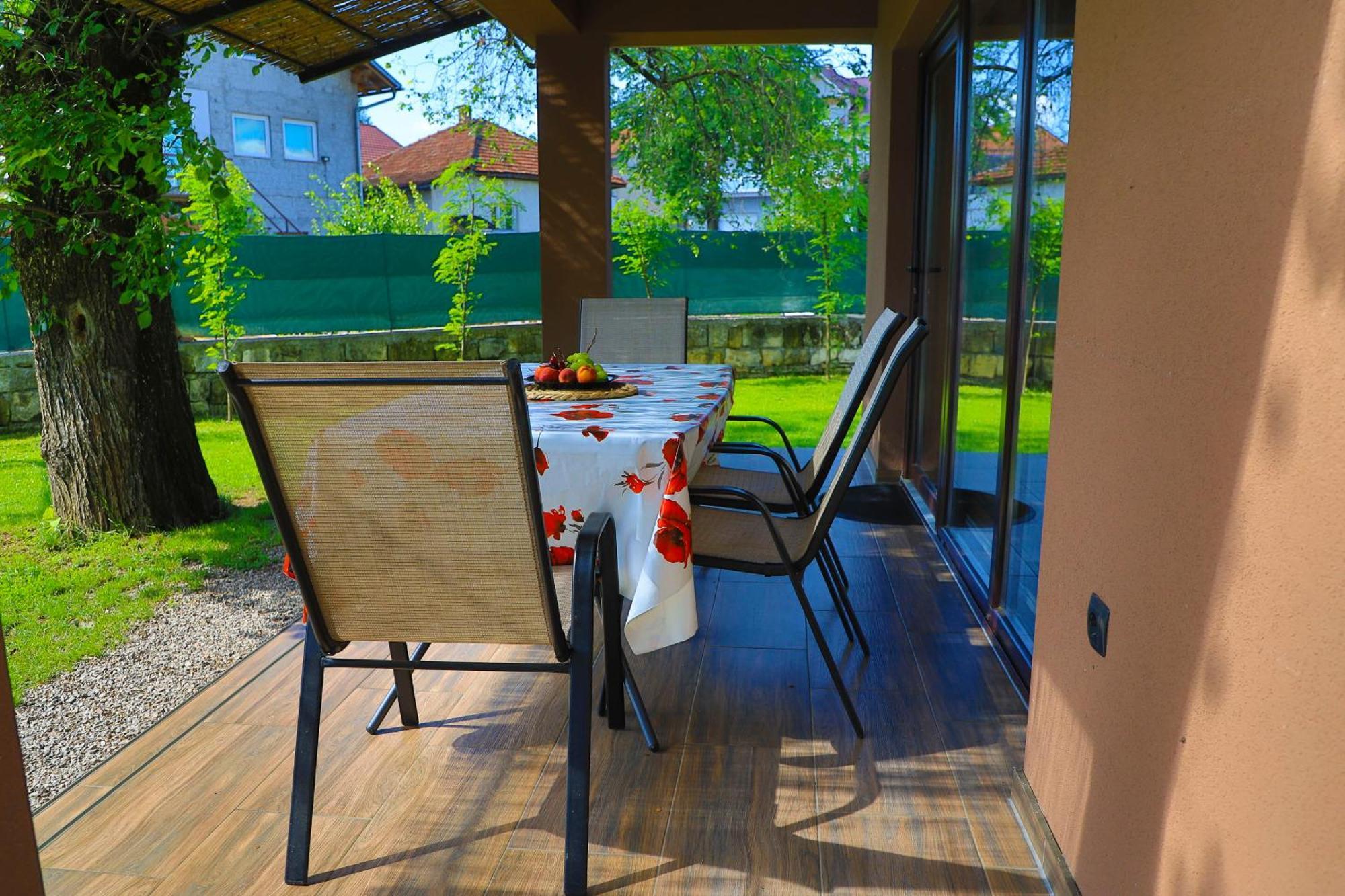 Holiday Homes Pozitiva Bihać Quarto foto